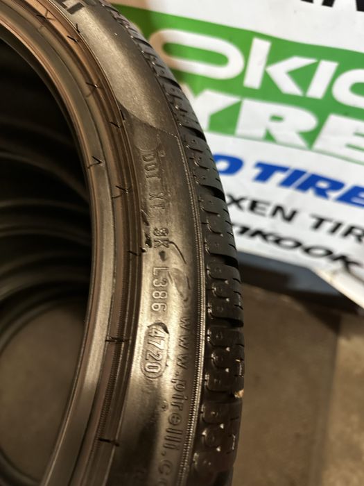 Set 235/35 R20 92W XL | 265/30 R20 99V  - Pirelli Sottozero M+S Oferta