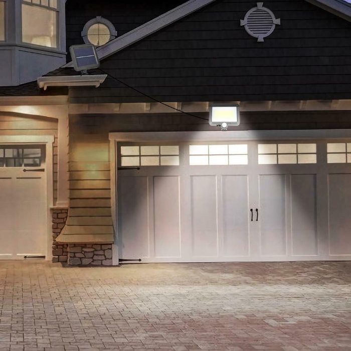 ГАРАНЦИЯ! Мощна соларна LED лампа с фотоклетка и отделен панел