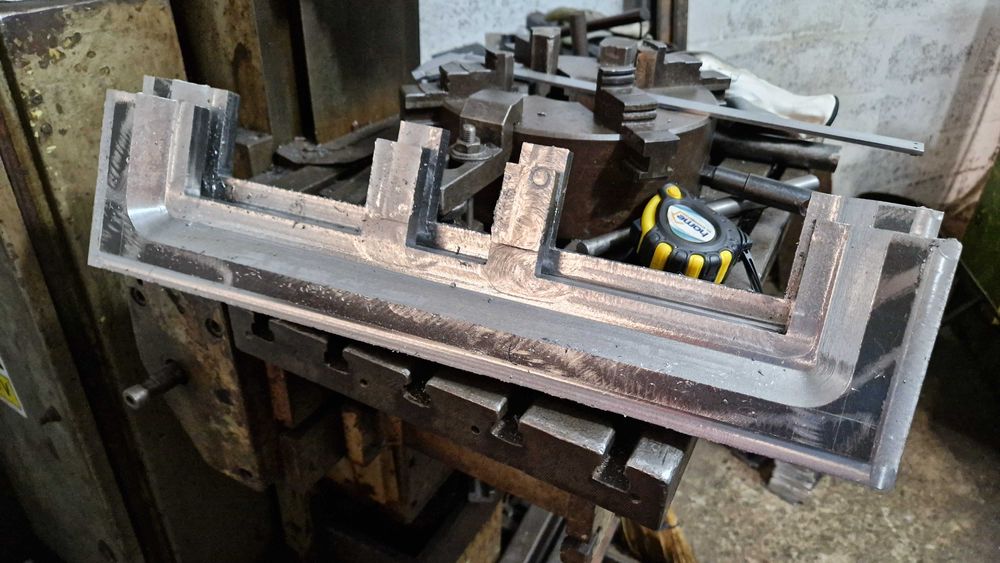 Debitare tablă cu plasmă și oxigaz, panouri metalice gard