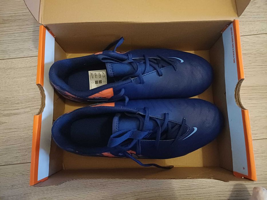 Ghete de fotbal Nike Phantom Jr Force 9 Gx Marimea 388