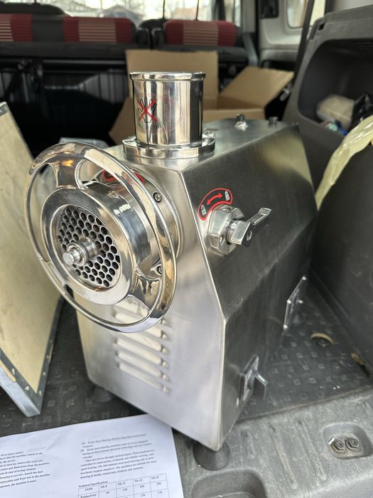 Професионална месомелачка ТК-22/ТК32 с редуктор