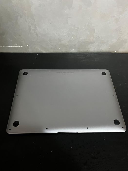 MacBook Air 2020 core i3