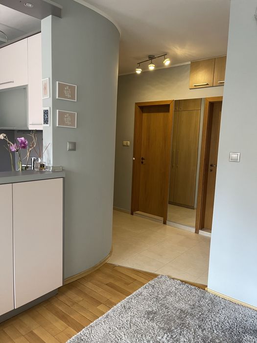 Дава се под наем Двустаен апартамент в София, Павлово - 70 кв.м за 561 € - Снимка #2