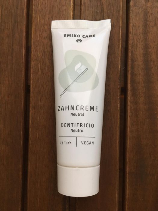 Емико паста за зъби с ефективни микроорганизми