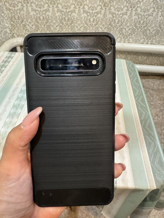 Телефон Самсунг С10 5G KOREA