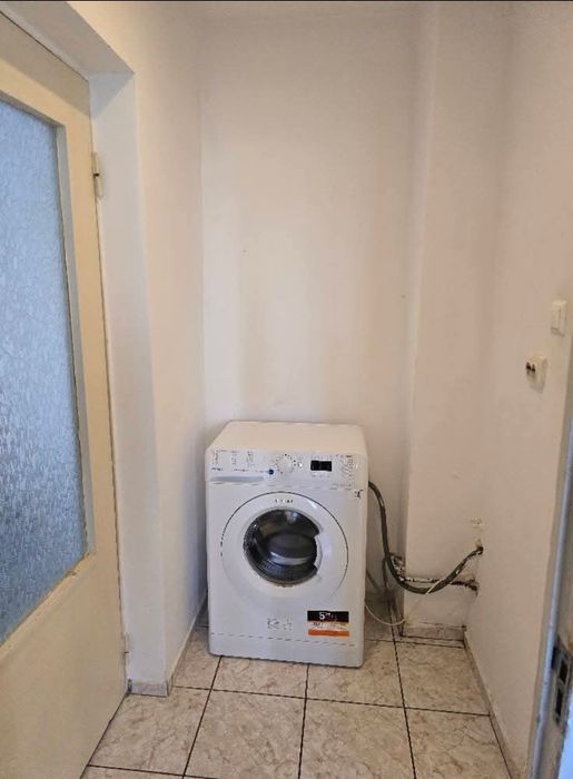 Proprietar inchiriez apartament cu 2 camere decomandat