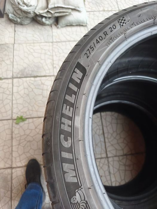 Продаются шины Michelin 275/40. R 20