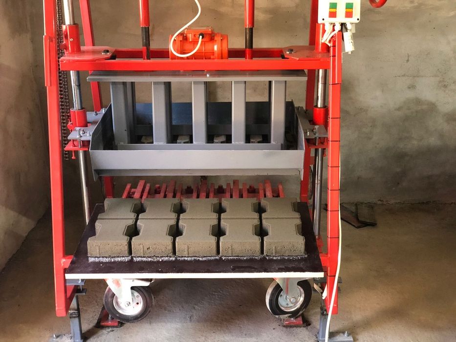 Presa pavele/ borduri/boltari