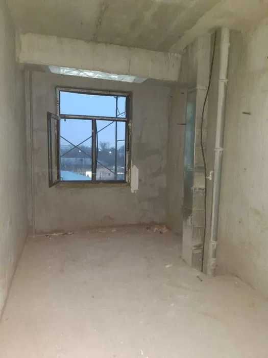 продаётся двухкомнатная квартира с площадью 62 м²