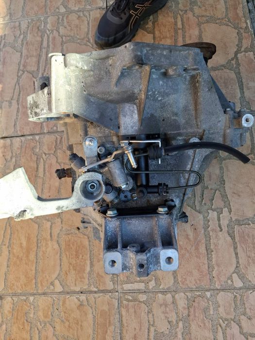 Скоростна кутия за WV Golf 5,Audi A3 ,1.6 бензин FSI 6ск.