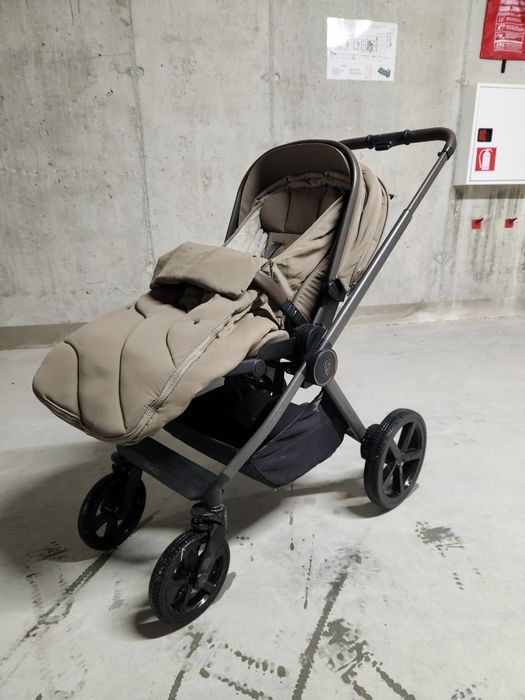 Venicci Upline Limited edition бебешка количка