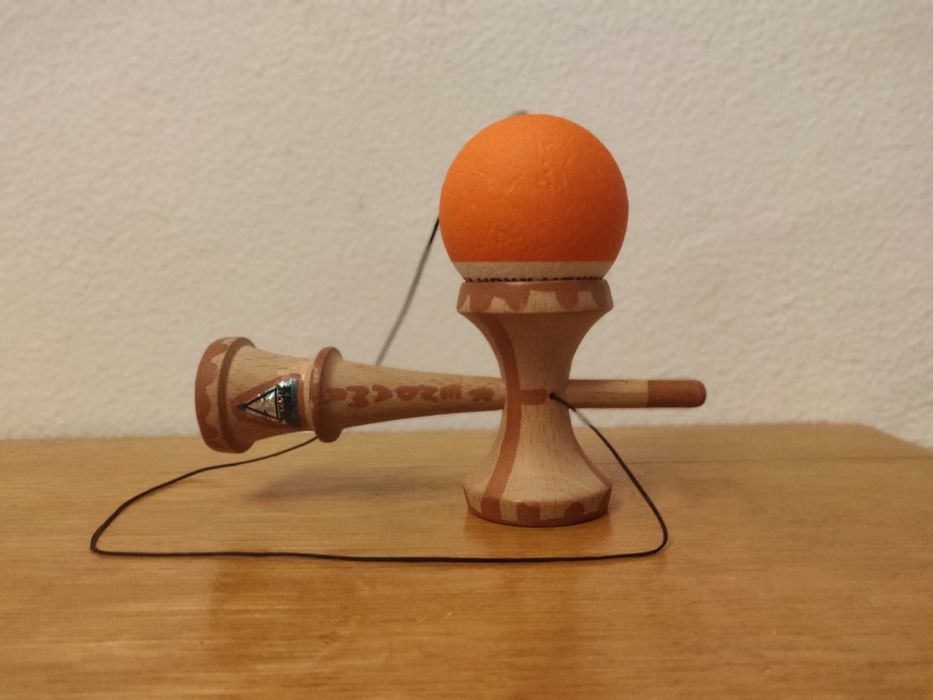 Kendama krom folosită
