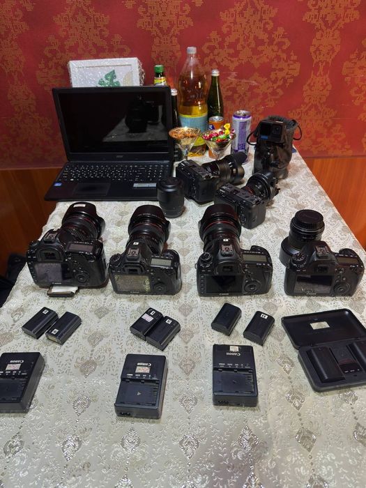 Canon mark 4 mark 3 6d
