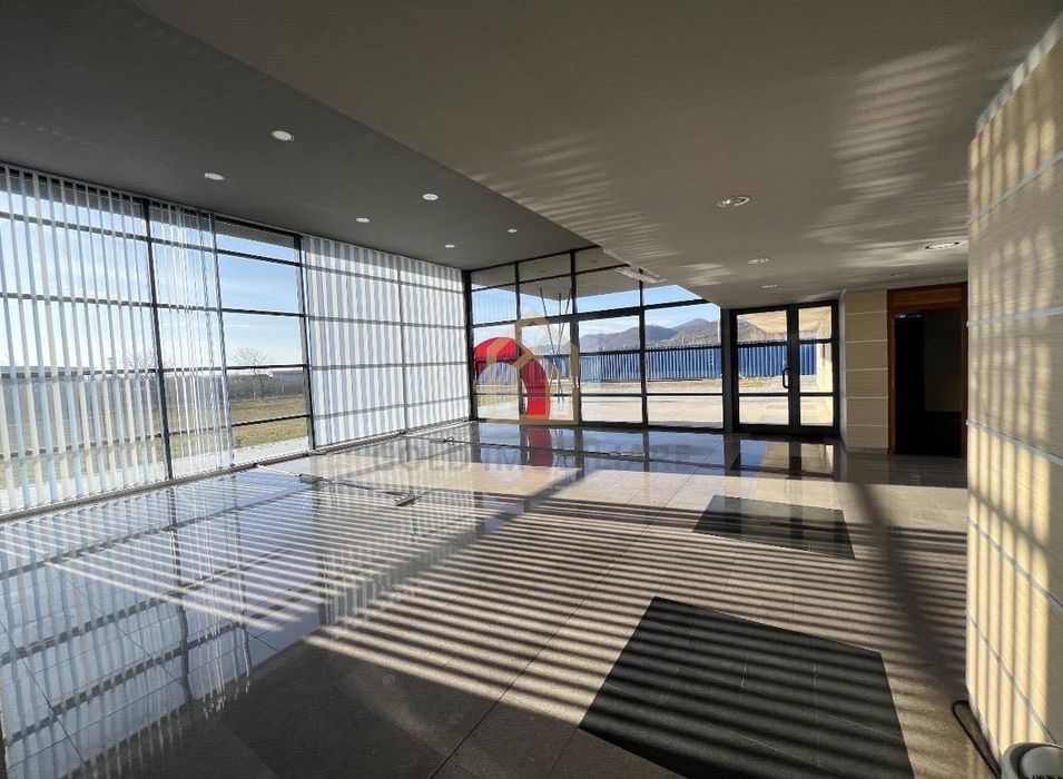 Spațiu comercial 190mp, zona Aeroport - Baia Mare
