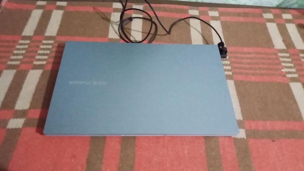 Asus vivobook x1502za