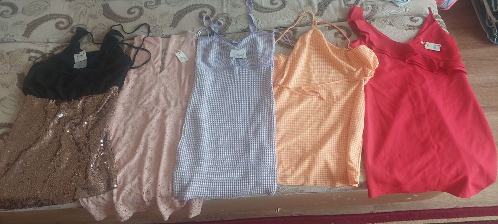 Платья за все 4000 тг.