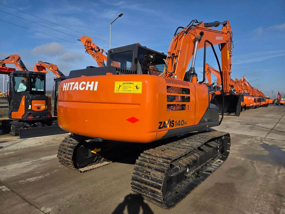 Hitachi 14 tone, 2025, NOU, Cupa 0,8m, Adancime sapare 4,5m, latime 2,49m, inst picon pe brate, Aer conditionat, hidraulica HITACHI, protectie cabina, motor ISUZU, posibilitate leasing-PROMOTIE 79.900 EUR+Tva