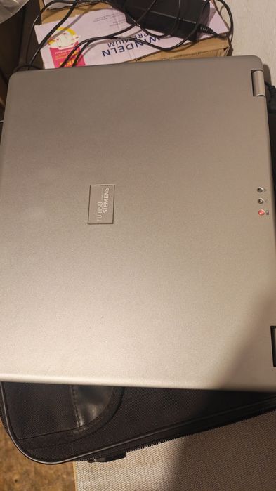 Laptop Fujitsu Siemens