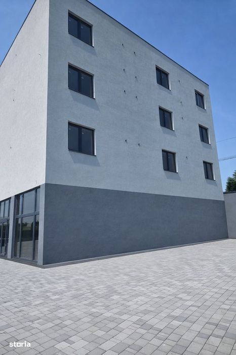 Închiriez clădire nouă situată în Voluntari – DN2