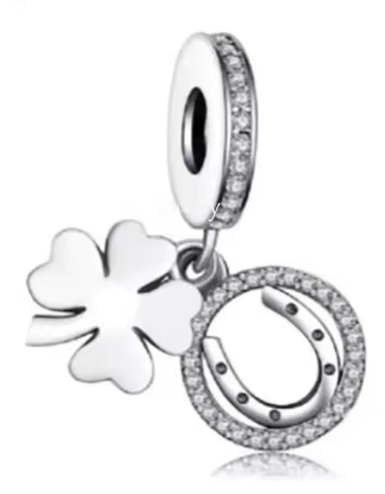 Висулки за Гривна Пандора