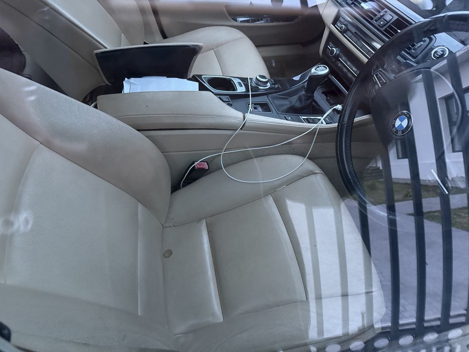 Bmw 520d F10 manual 2013