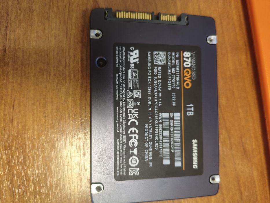 Продам SSD 1tb Samsung