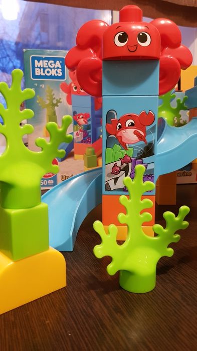 Продаю конструктор Mega Blocks «Аквапарк»