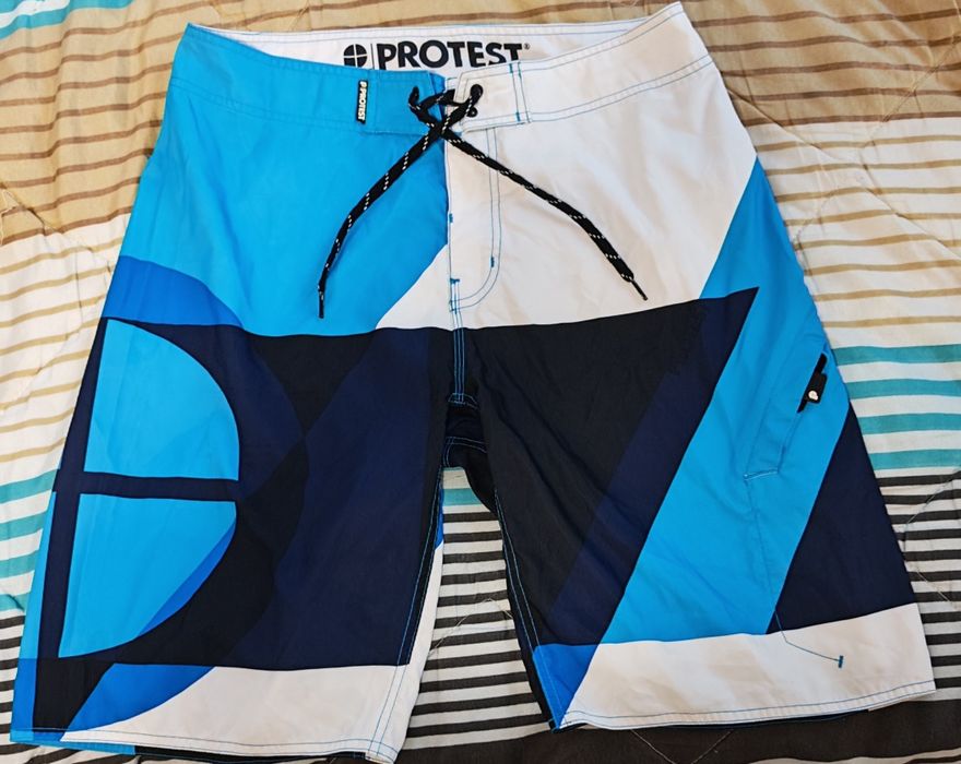 Мъжки бордшорти Quiksilver, Billabong, Hurley, Vans, Fox и други (L и М)