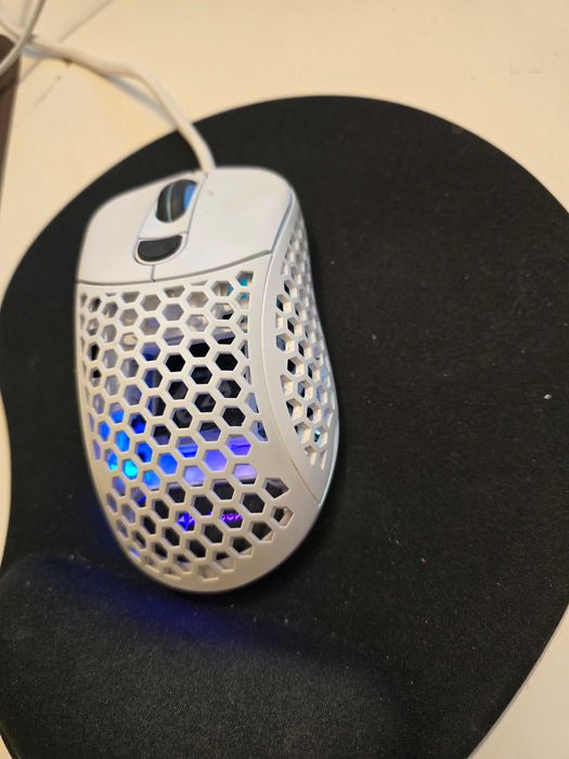 Mouse Sharkoon Light² 200 Ultra Lightweight Gaming Mouse , RGB, White