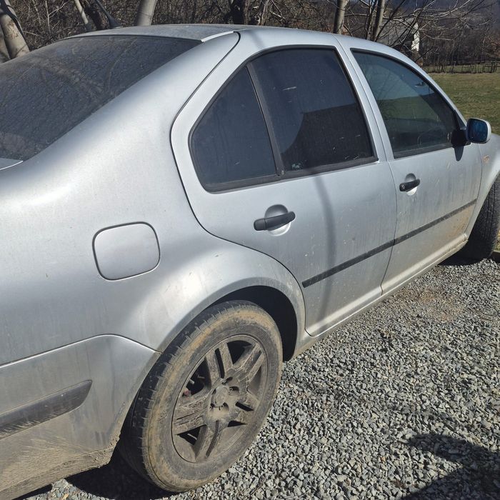 Vând VolKswagen bora!