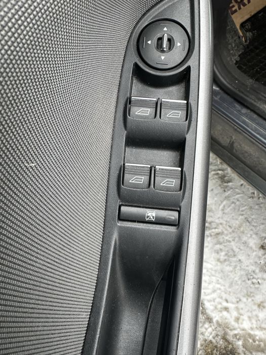 Se vinde ford focus mk3