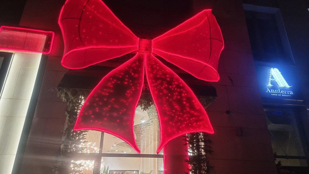 Изготовление новогодних фигур , оформление фасадов