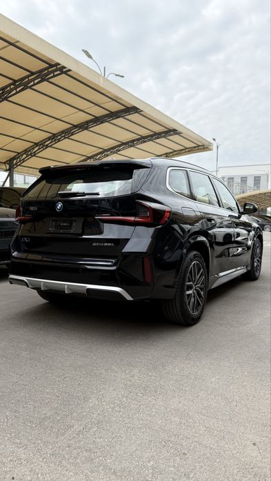 Bmw iX1 510km 25L X электромобиль полный