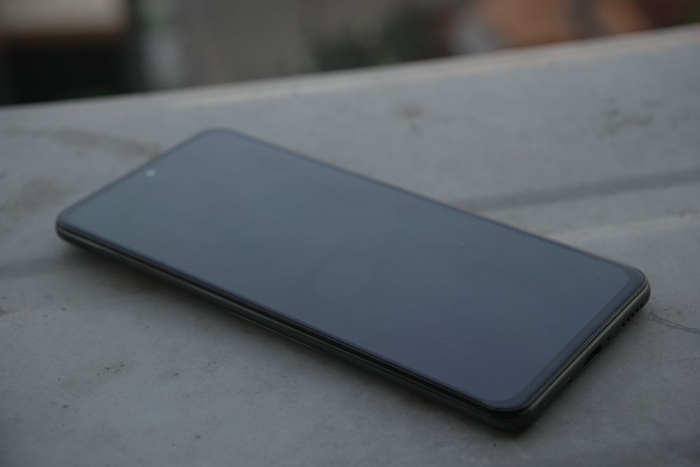 Poco f3 12/256gb