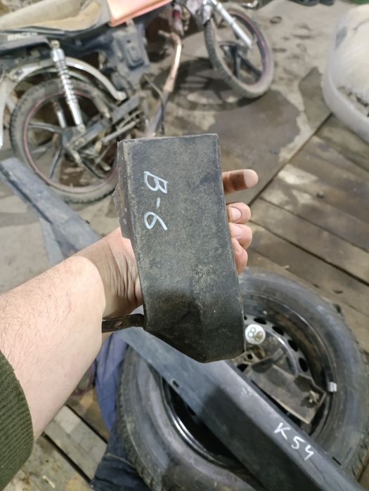 Продам защиту двигателя гольф 4