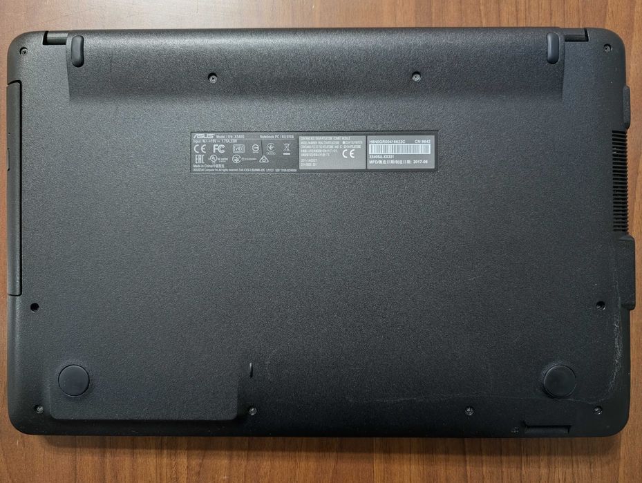 Продаётся ноутбук Asus X540S в хорошем состоянии