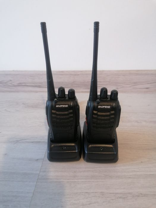 Stații emisie recepție, walkie talkie reîncărcabile, raza lungă, noi