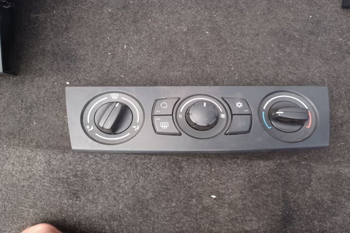Comanda AC 64119129937-01 9129937 64119129937-01 9129937 BMW Seria 1