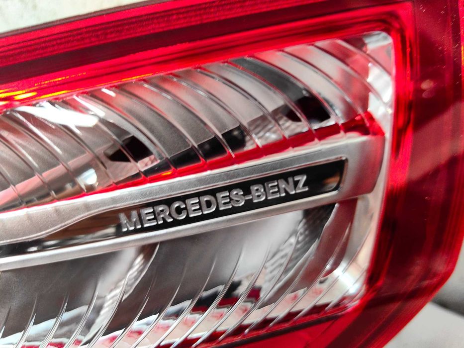 Оригинален стоп Мерцедес 231  Mercedes SL 231 Led