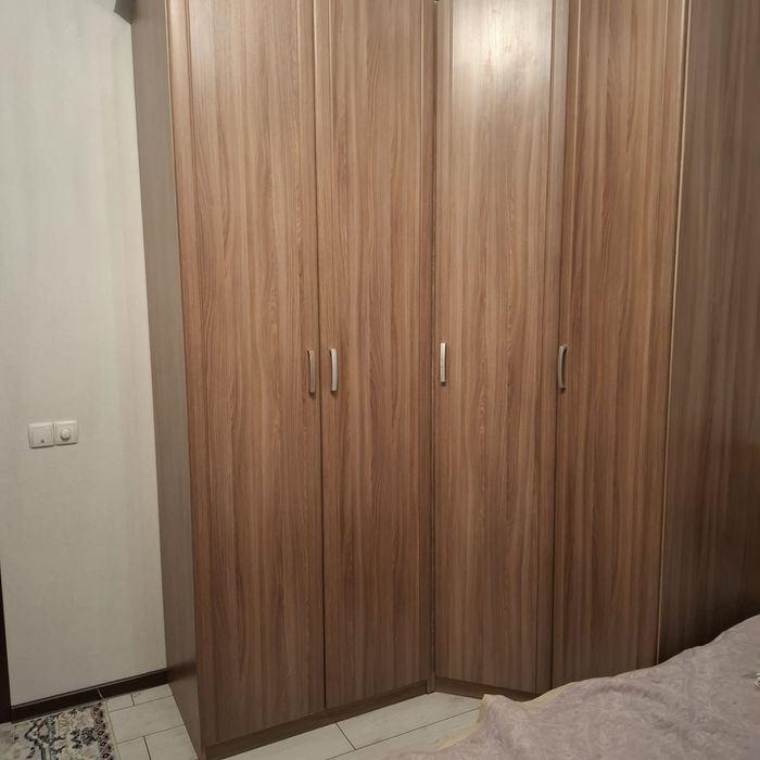 Подам спальный гарнитур