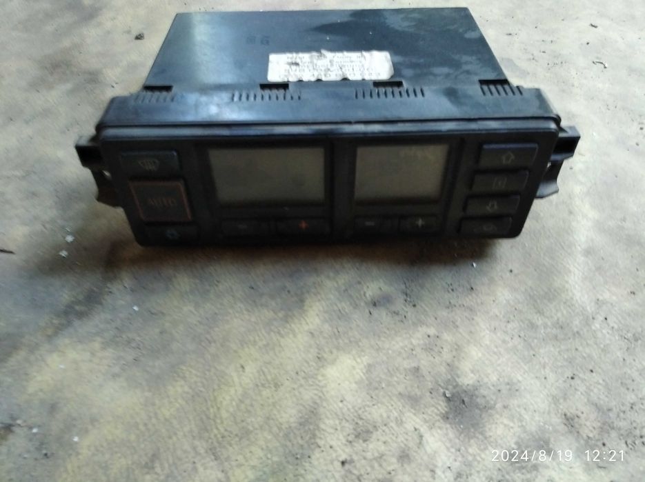 щиток приборов на ауди100 с4