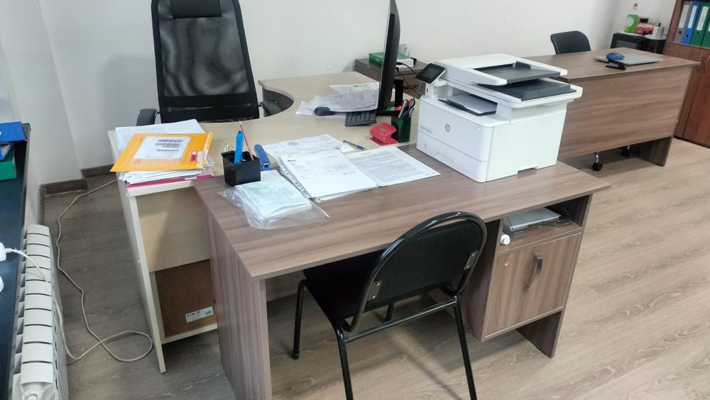 Шкаф, стол,стульчик, диван