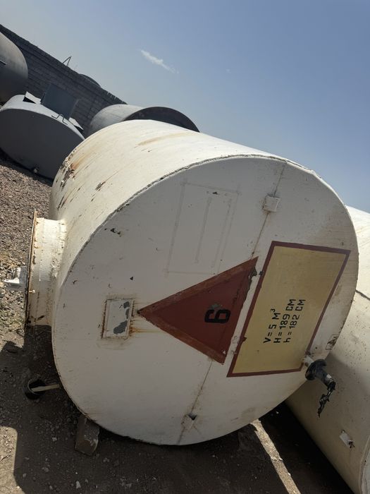 Емкость Цистерна 5тонналик сотилади