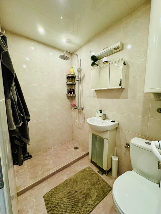 Дава се под наем Тристаен апартамент в Варна, Владислав Варненчик - 70 кв.м за 400 € - Снимка #6