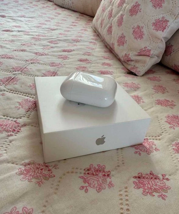 AirPods (2-ро поколение)