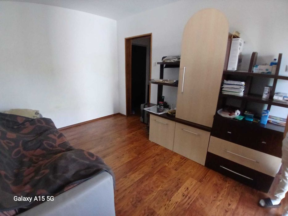 Garsonieră 24 mp cu balcon – zona Pasteur, aproape de UMF și spitale