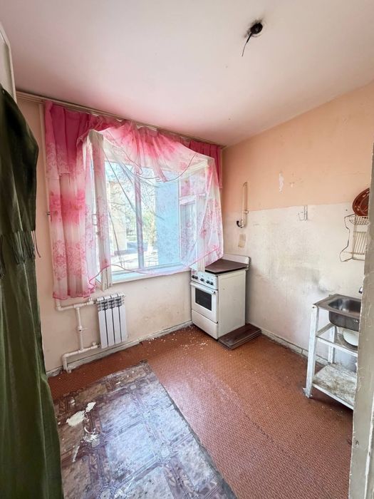 Прадаётся 1х 3микрарайоне 2этаж