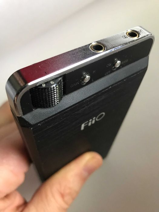 Портативный ЦАП+усилитель FiiO E18 Kunlun.