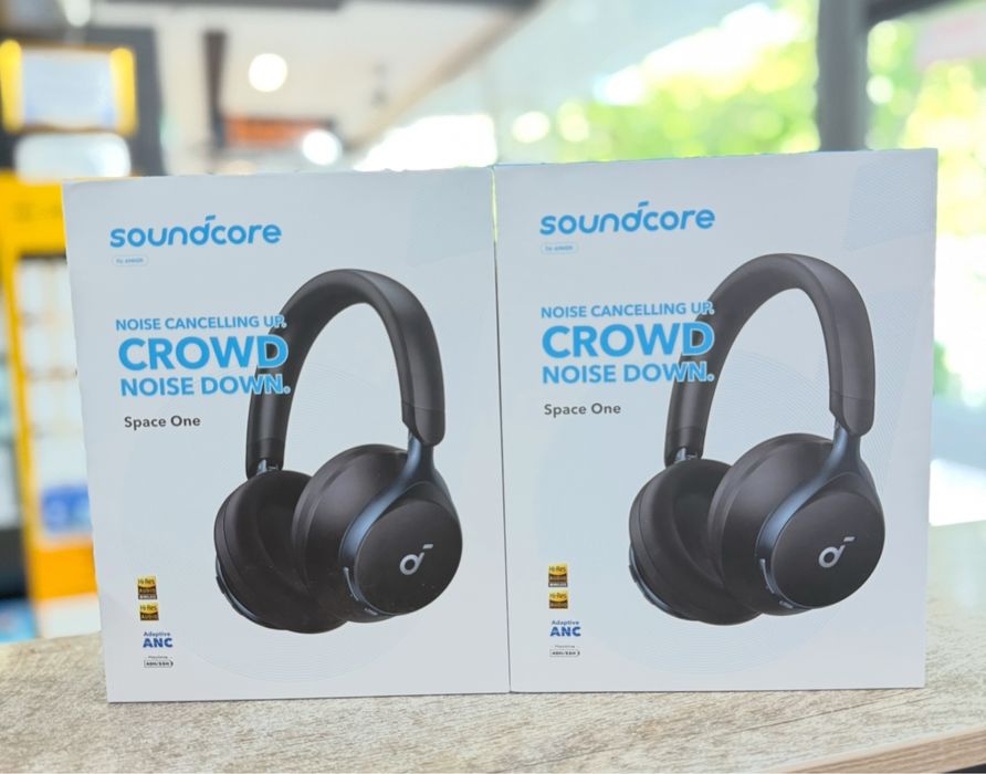 Беспроводные наушники Anker Space One с шумоподавлением