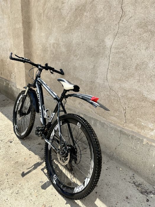 Velosiped sotladi